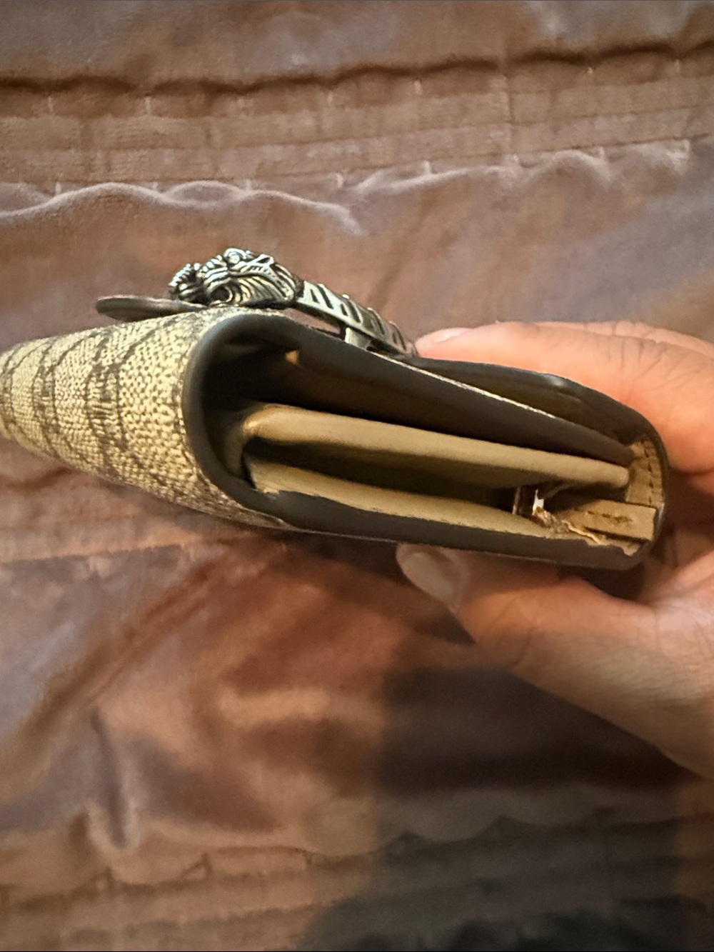 Authentic Gucci Dionysus GG monogrammed small fold wallet. - Picture 13 of 16